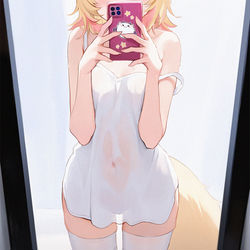 This is a pixiv picture whose title is Mococo selfie.