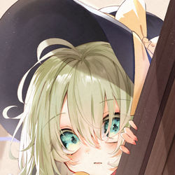 This is a pixiv picture whose title is まだこいしちゃんが人見知りだった頃.