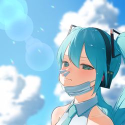This is a pixiv picture whose title is 花粉で鼻パンパンの初音ミク.