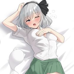 This is a pixiv picture whose title is 寝起き妖夢ちゃん.