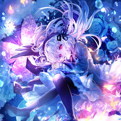 This is a pixiv picture whose title is 青い月夜にドールの見る夢.