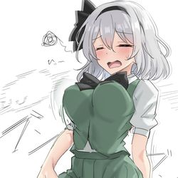 This is a pixiv picture whose title is スポッチャとかにあるやつに挑戦する妖夢ちゃん.