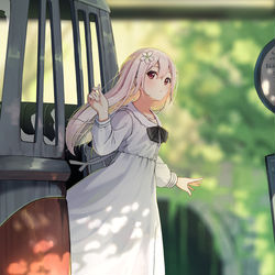 This is a pixiv picture whose title is 駅で降り.