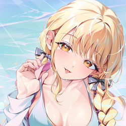 This is a pixiv picture whose title is 水着藤田.