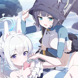 This is a pixiv picture whose title is 水着ミヤコ＆水着サキ.