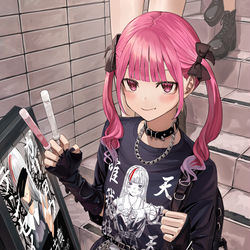 This is a pixiv picture whose title is 推しのライブに参戦する見た目地雷系幼馴染.