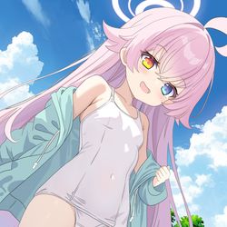 This is a pixiv picture whose title is 小鳥遊ホシノ（白スク）.