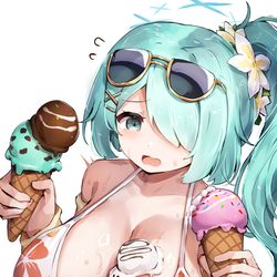 This is a pixiv picture whose title is ヒヨリ vs 🍨.