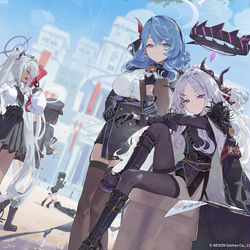 This is a pixiv picture whose title is 風紀委員会.