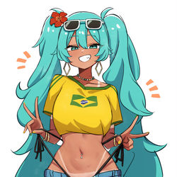 This is a pixiv picture whose title is 最近のミクさん練習 ＋肩幅.