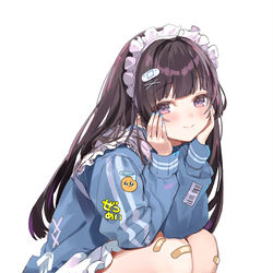 This is a pixiv picture whose title is ジャージメイドさん🥺.