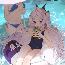 This is a pixiv picture whose title is 水着ヒナ.