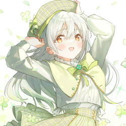 This is a pixiv picture whose title is クローバー.