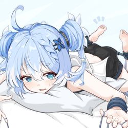 This is a pixiv picture whose title is 釉瑚.