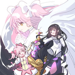 This is a pixiv picture whose title is 手を離さないから、今度こそ......！.