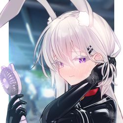 This is a pixiv picture whose title is あつい～.