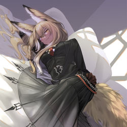 This is a pixiv picture whose title is 忍冬 Vulpisfoglia ヴルピスフォーリア/スイカズラ.