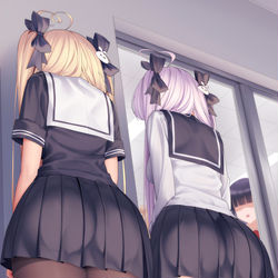 This is a pixiv picture whose title is 廊下に立たせる.