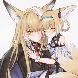 This is a pixiv picture whose title is 🦊🦊.