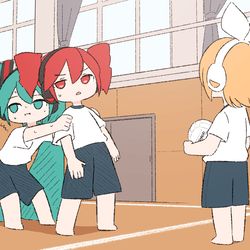 This is a pixiv picture whose title is 盾ロール作戦.