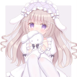 This is a pixiv picture whose title is 🤍🐰💜.
