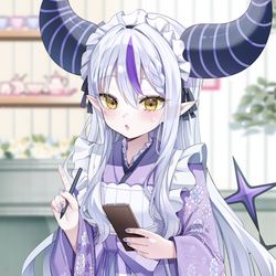 This is a pixiv picture whose title is 「紫色パフェがお一つ、抹茶ラテがお一つ・・・」.
