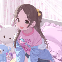 This is a pixiv picture whose title is 女児服千奈さん.