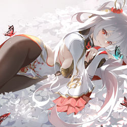 This is a pixiv picture whose title is 情人节，红繁香满——大月下.