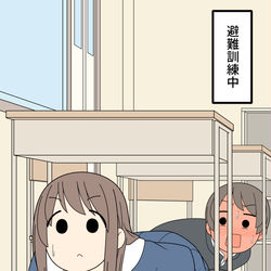 This is a pixiv picture whose title is 頭隠して尻隠さずな女の子.
