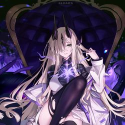 This is a pixiv picture whose title is 狂炫香脚姐.