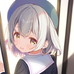 This is a pixiv picture whose title is 満員空間.