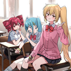 This is a pixiv picture whose title is たむろにされている僕の席.