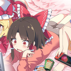 This is a pixiv picture whose title is フラン・霊夢・魔理沙のパジャマパーティー.