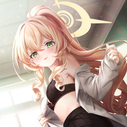 This is a pixiv picture whose title is ニヤニヤ教授.