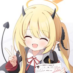 This is a pixiv picture whose title is 「見てー！100点だよー！」.