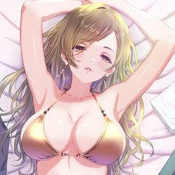This is a pixiv picture whose title is ゴールデンビキニはづきさん.