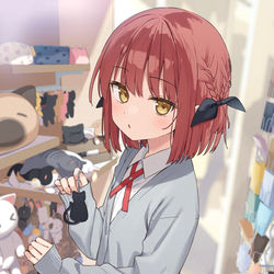 This is a pixiv picture whose title is 「お揃いに...しませんか？」.