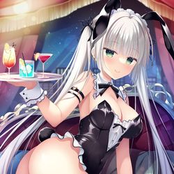 This is a pixiv picture whose title is ご主人様、お飲み物はいかがですか？🍸.