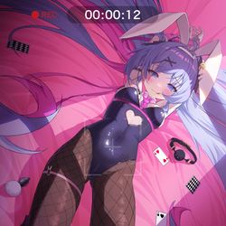 This is a pixiv picture whose title is ラビットホール.