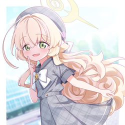 This is a pixiv picture whose title is 夏服教授.