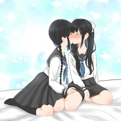 This is a pixiv picture whose title is 初めての百合キス💕.