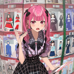 This is a pixiv picture whose title is 絶対着ないよ？　…で、どういうのが好きなの？着ないけど.
