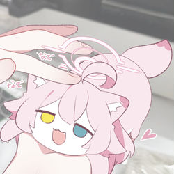 This is a pixiv picture whose title is なでなでしてく..れ ~ zzz..🩷 ホシノイタチ !!.
