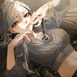 This is a pixiv picture whose title is 世界の美学を煮詰めて一滴にしたらこうなりましたみたいなビジュアル.
