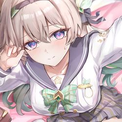 This is a pixiv picture whose title is 秘密の自撮りを送ってくれるホタルちゃん.