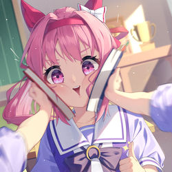This is a pixiv picture whose title is 🤗📖.