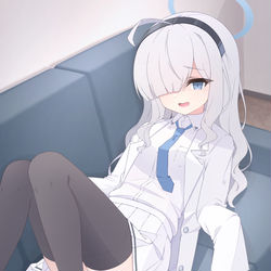 This is a pixiv picture whose title is 白衣モブ.