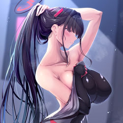 This is a pixiv picture whose title is 蒸れスーツリオ.