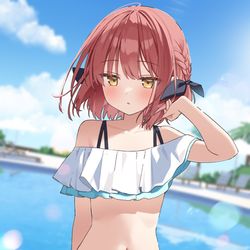 This is a pixiv picture whose title is 「あんまり見られると…恥ずかしい、です...」.