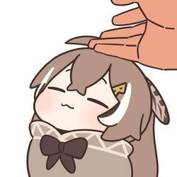 This is a pixiv picture whose title is head pat.